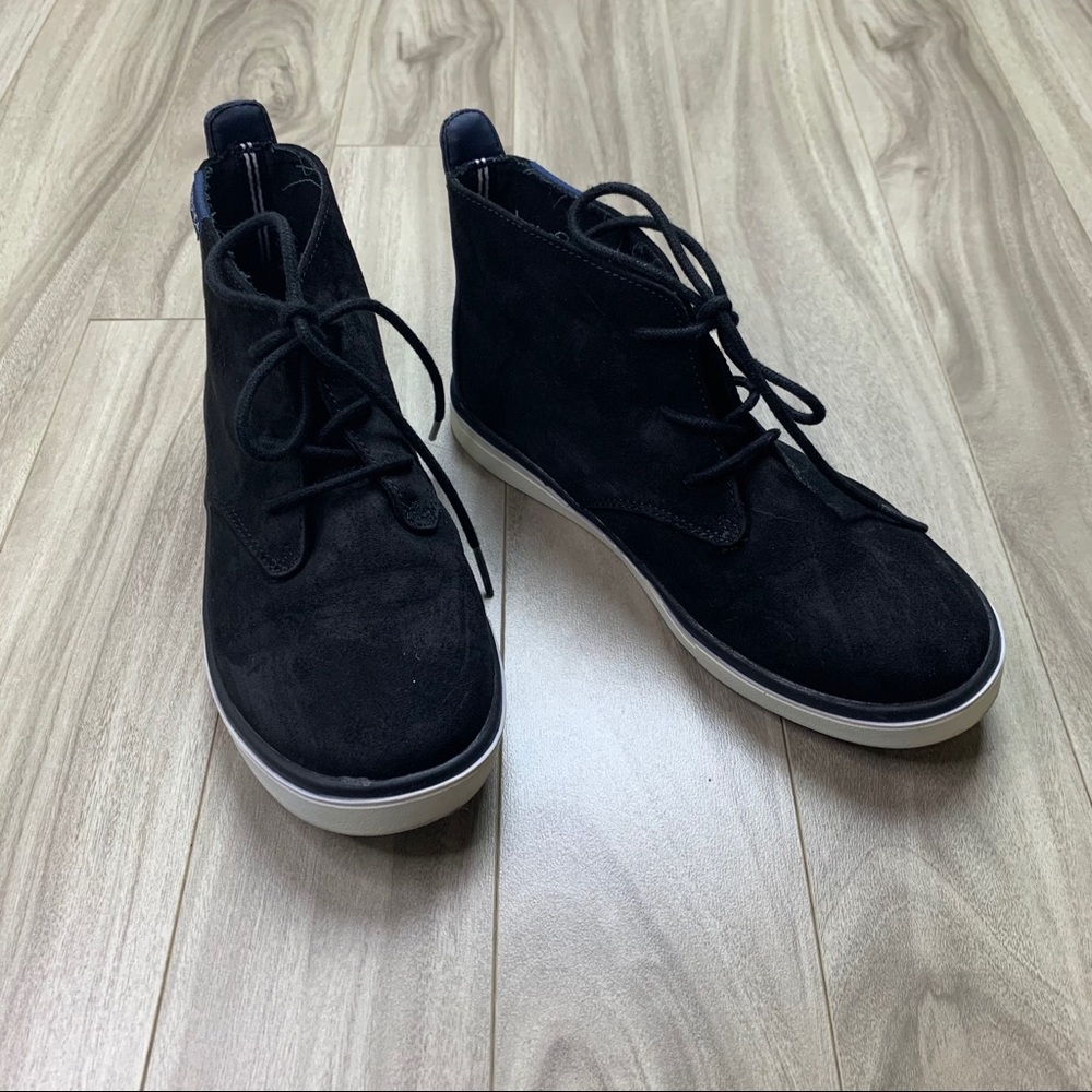 Nautica Kids' Pierson Microsuede Chukka Boys Sz 3